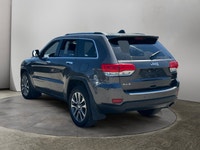 KBB.com 10 Most Awarded Brands. This Jeep Grand Cherokee delivers a Regular Unleaded V-6 3.6 L/220 e... (image 2)