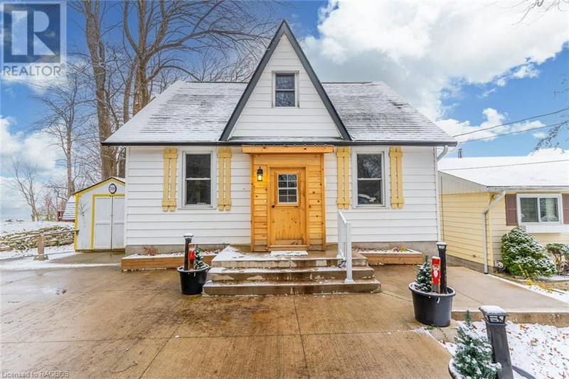 709 GOULD Street South Bruce Peninsula, Ontario Houses for Sale