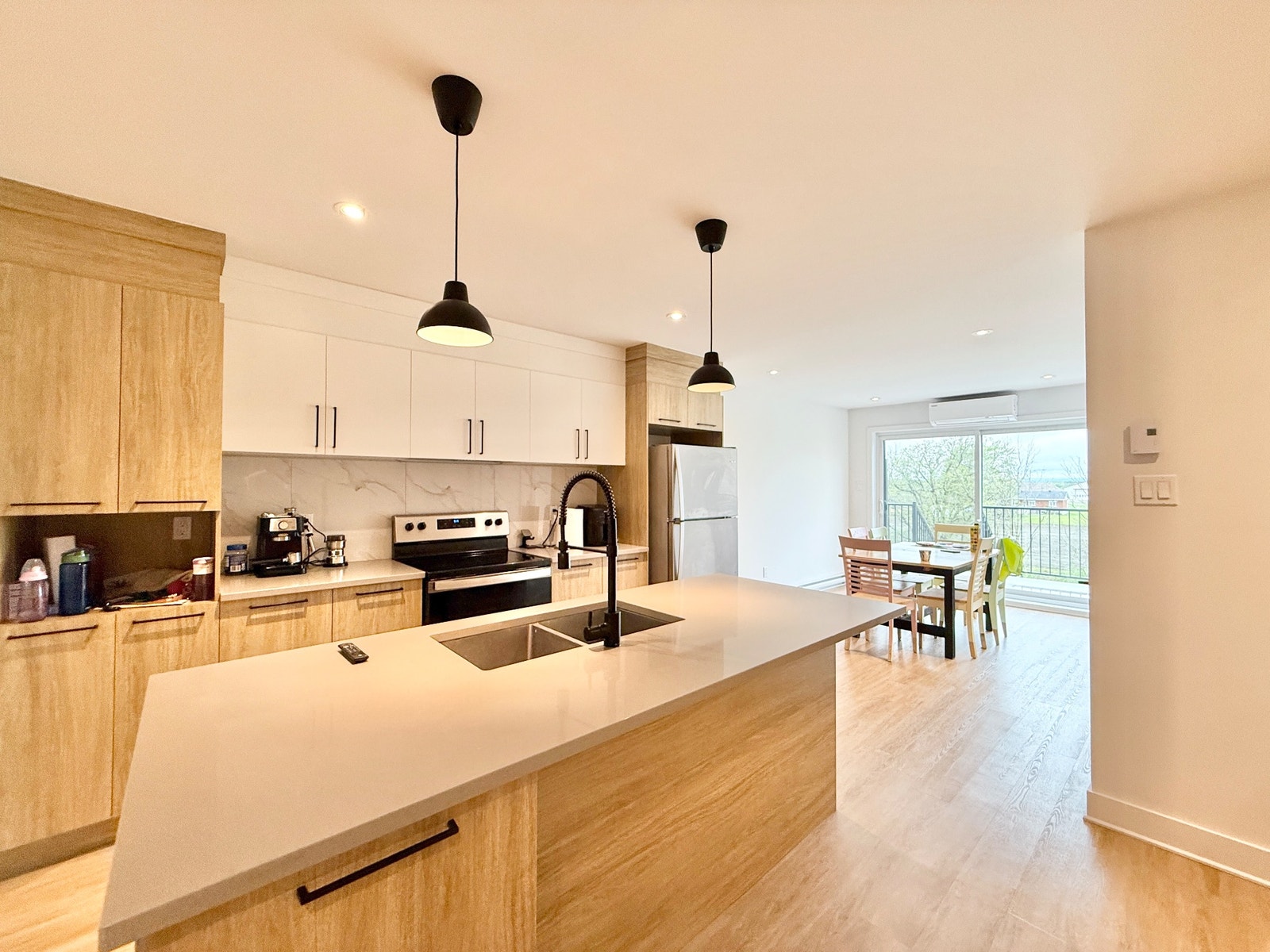 14375 Stanislas-Plante — photo 2