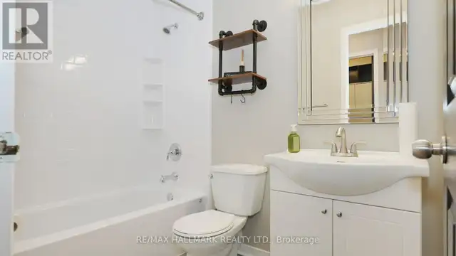 UPPER - 1035 BEATRICE STREET E Oshawa (Pinecrest), Ontario in Long Term Rentals in Oshawa / Durham Region - Image 37