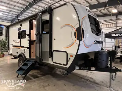 With this Rockwood Geo Pro 20FBS the “we heard you” theme continues! This unit has a full walk aroun...