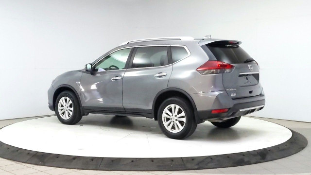 2020 Nissan Rogue in Cars & Trucks in Lethbridge - Image 3