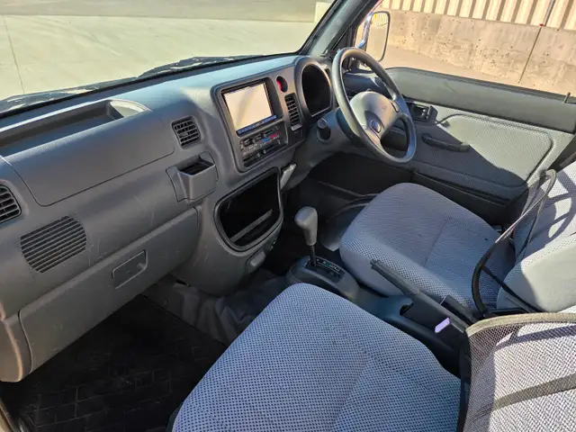 2008 Daihatsu Hijet JUMBO 2WD Auto Clean Mini Kei Truck Silver in Cars & Trucks in Calgary - Image 11