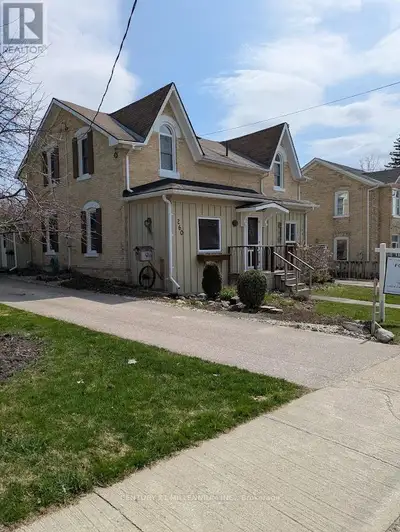 Welcome home! This adorable gem is ready for you. Perfect starter home, located in the quaint town o...