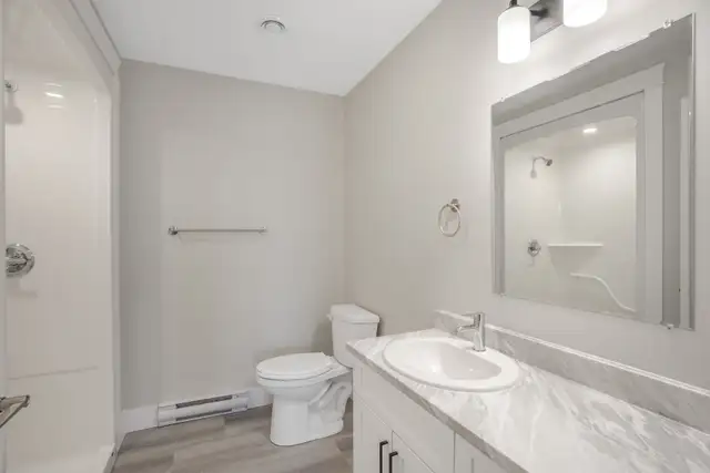 Dog Friendly 2&3 Bedroom Units 264 Rookwood! Free Rent! in Long Term Rentals in Fredericton - Image 7