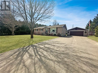 14 SANDY DRIVE Petawawa, Ontario