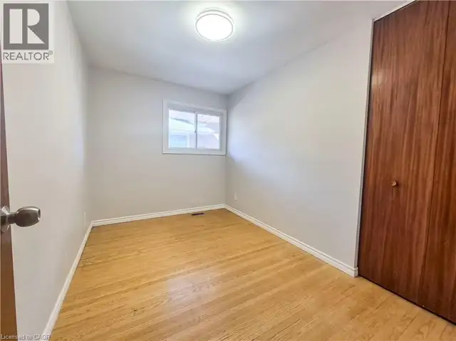 11 DUNCAIRN Avenue Kitchener, Ontario in Houses for Sale in Kitchener / Waterloo - Image 23