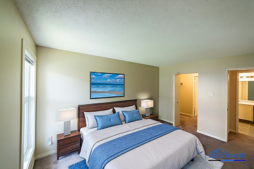 Tamarack East & West - 2 Bedroom + Den House for Rent 5