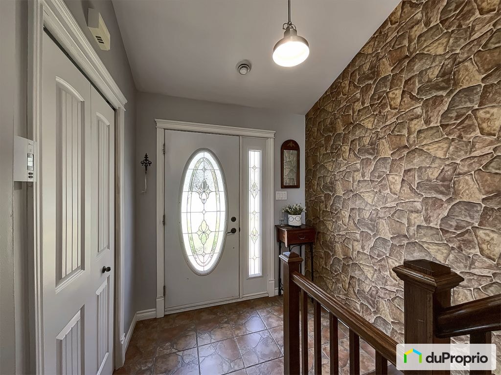$397,500 - Semi-detached for sale in Victoriaville — photo 2