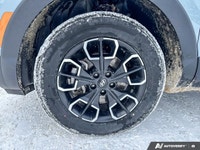 2024 Hyundai Santa Cruz Preferred - Grande Prairie Subaru Vehicle Highlights Forward Collision-Avoid... (image 9)