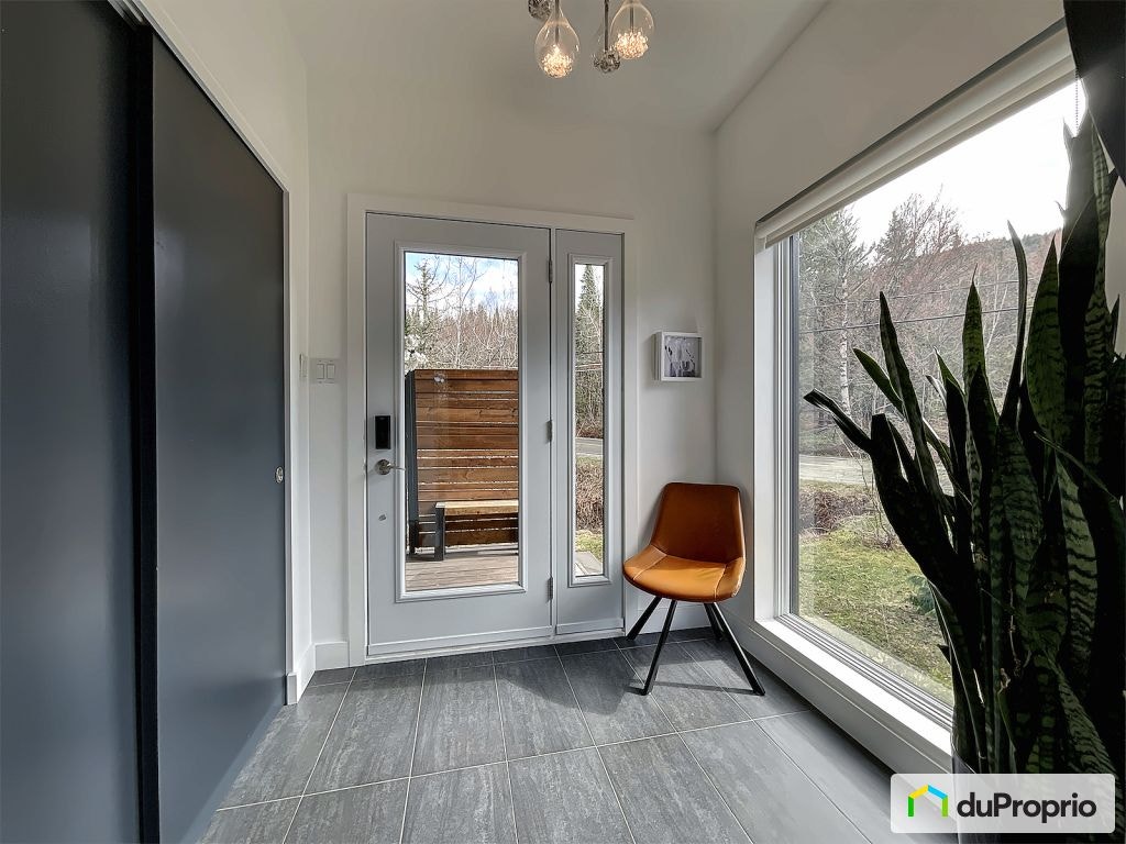 $575,000 - 2 Storey for sale in Ste-Brigitte-De-Laval — photo 2