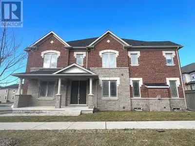 3 DURBLEE AVENUE Aurora, Ontario