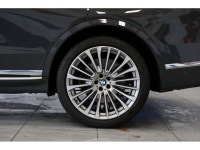 2022 BMW X7 xDrive40i 3.0L I6 DOHC 24V AWD 8-Speed Automatic EXTERIOR - DRAVIT GREY METALLIC INTERIO... (image 8)