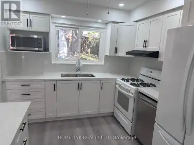 330 ORMOND DRIVE Oshawa (Samac), Ontario