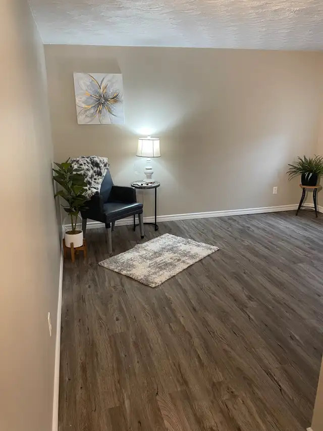 ALL INCLUSIVE - Pinegrove - 1BR Apartment in Waterloo in Long Term Rentals in Kitchener / Waterloo - Image 9