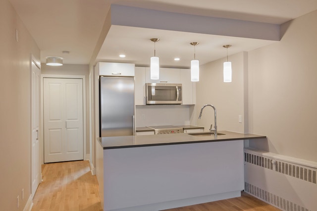 3460 Rue Durocher — photo 1