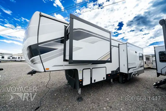 2023 Heartland Bighorn 3215RL in Travel Trailers & Campers in Kelowna - Image 5