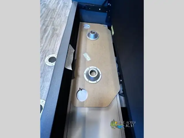 2024 Thor Motor Coach Gemini AWD 23TE Brand new ! Save Huge ! in RVs & Motorhomes in Moncton - Image 23