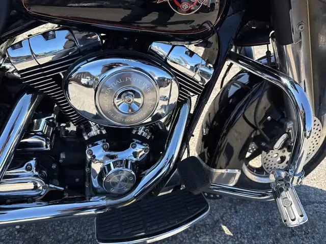 2001 Harley-Davidson Electra Glide Classic ~ ELECTRA GLIDE ~ 88C in Sport Touring in City of Toronto - Image 27
