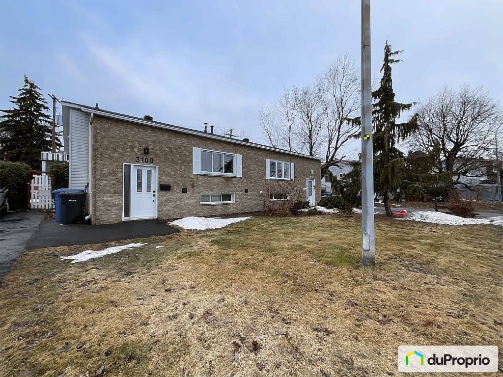 $555,000 - Semi-detached for sale in Longueuil (Vieux-Longueuil) — photo 1