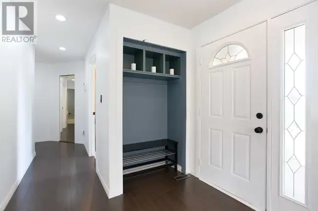 123 Woodbend Way Okotoks, Alberta62854409415298123