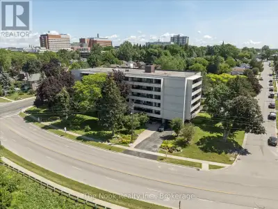 Bright and tidy Kassinger built 2 bedroom corner unit in a quiet, secure, community driven building!...