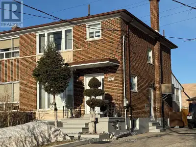27 WOODENHILL COURT Toronto (Keelesdale-Eglinton West), Ontario