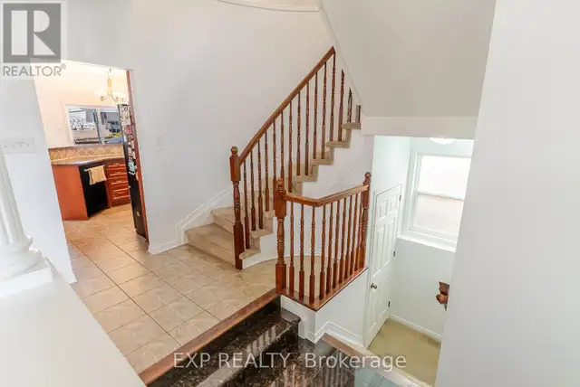 1049 FIELDFAIR WAY Ottawa, Ontario in Houses for Sale in Ottawa - Image 37