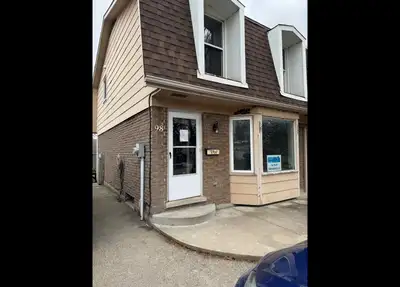 K-W Property Management Corp Presents: A-98 Northview Heights Drive, Cambridge Fully Renovated 3 Bed...