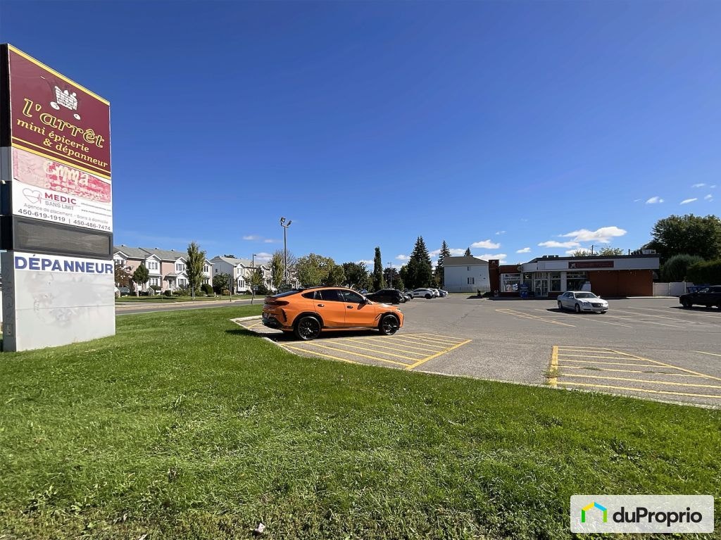 $5,750,000 - Commercial Lot for sale in Ste-Catherine — photo 2