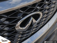 Basic Info: -Body: SUV -Mileage: 21,285 kms -Exterior: Mineral Black -Interior: Graphite Leather Mec... (image 8)