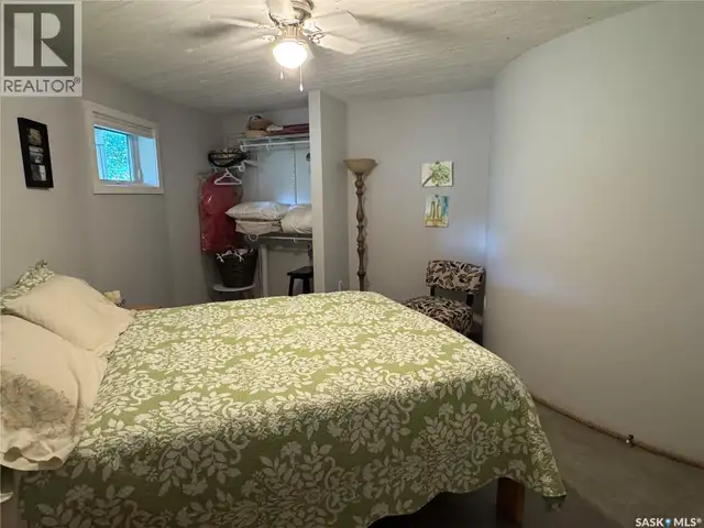 Lakefront Round House Northern Admin District, Saskatchewan in Houses for Sale in La Ronge - Image 14