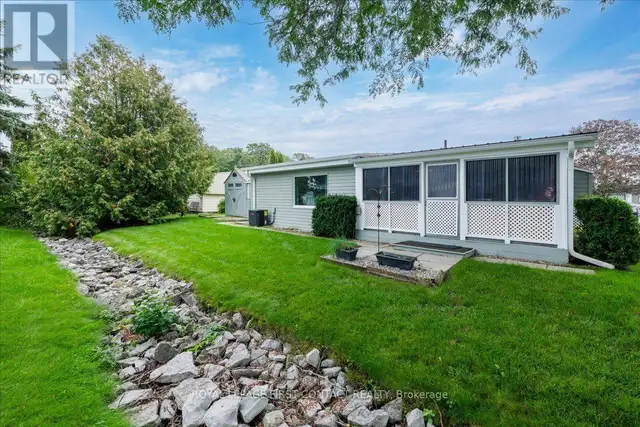 40 CORNER BROOK TRAIL Innisfil, Ontario in Houses for Sale in Barrie - Image 21