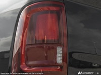 This Ram 2500 boasts a ETM 6.7L Cummins(R) I-6 HO turbo diesel engine powering this Automatic transm... (image 9)