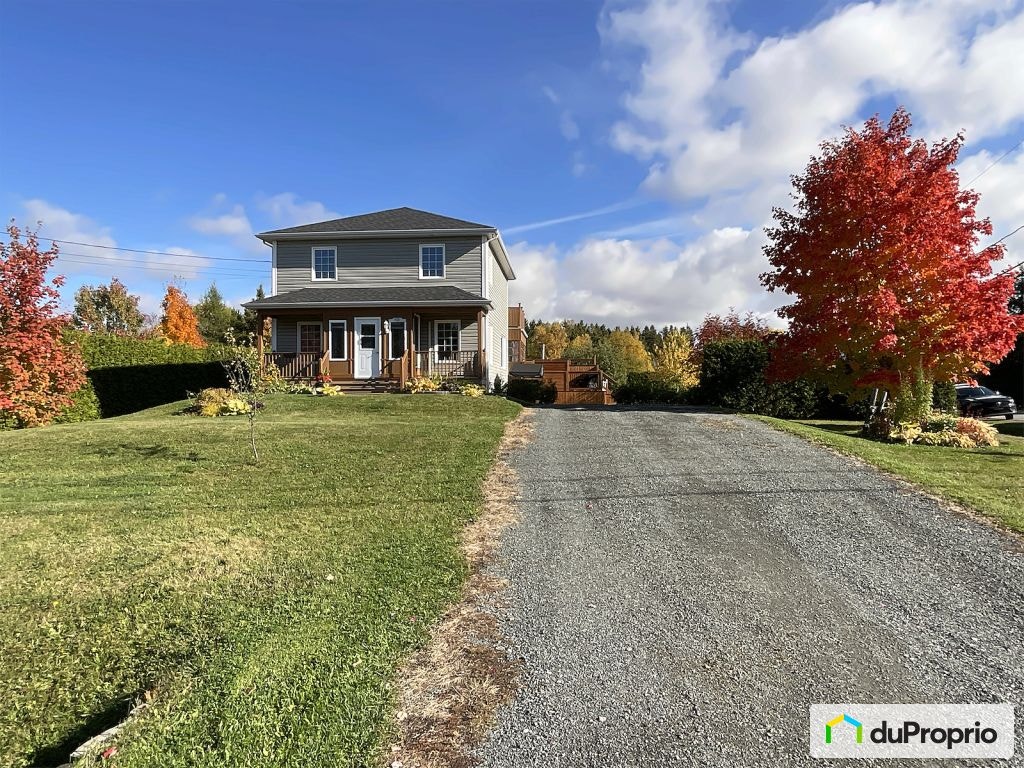 $549,000 - 2 Storey in Rimouski (Ste-Odile-Sur-Rimouski) — photo 2