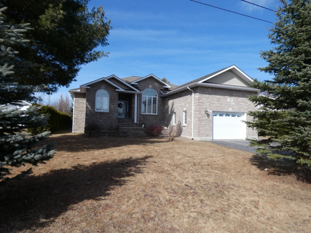 34 Rivet St. Sturgeon Falls-Beautiful  3+2 BR,3WR,2 Kitchens +++ in Houses for Sale in North Bay