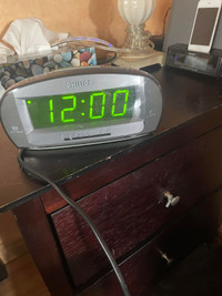 Philips Clock Radio Large Display Philips AJ3540/37 Dual Alarm