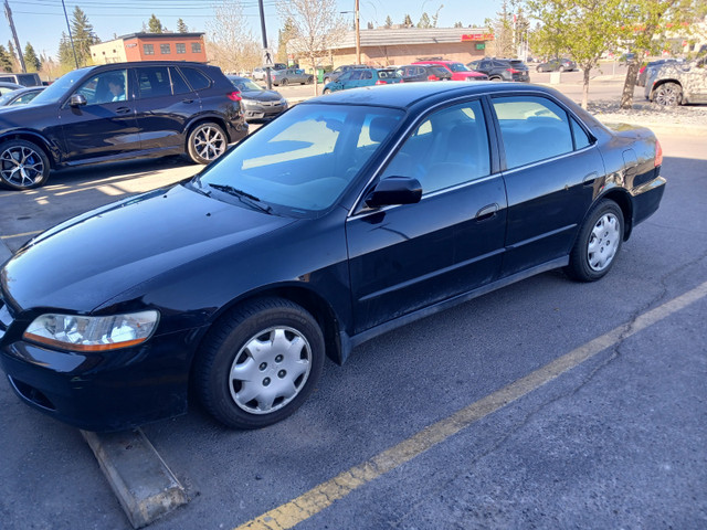 1998 HONDA ACCORD XL in Cars & Trucks in Calgary