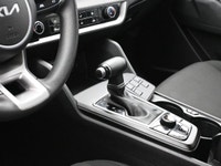 One owner just trade and fully KIA Certified this Sportage LX features a complete power convenience... (image 7)