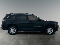 Thanks for viewing our House Of Cars Chinook Inventory! AMVIC licensed dealer! The 2023 Jeep Grand C... (image 7)