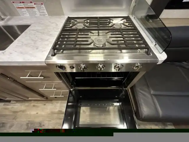 2022 Adventurer LP Class C Adventurer 19RD in RVs & Motorhomes in Kelowna - Image 15