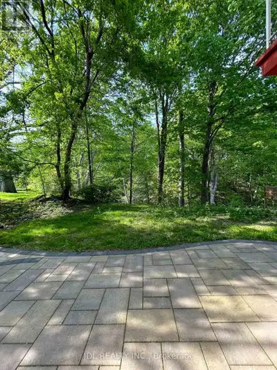 Best Deal! Must See! Very Bright! Well Furnished! Free Internet! Free Parking! Unique Location! Very...