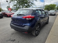 7.0-inch NissanConnect colour touchscreen display with Apple CarPlay and Android Auto integration, 7... (image 9)