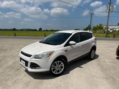 2013 Ford Escape SE Only 74K's Safety & Warranty Included!