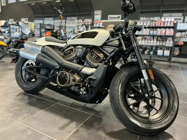 2023 Harley-Davidson Sportster S in Sport Bikes in Sudbury - Image 4