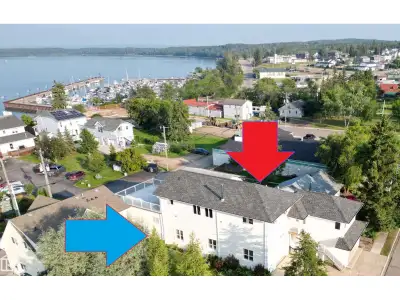 Seeking a unique property then look no more! Large feel and openness all around including open kitch...