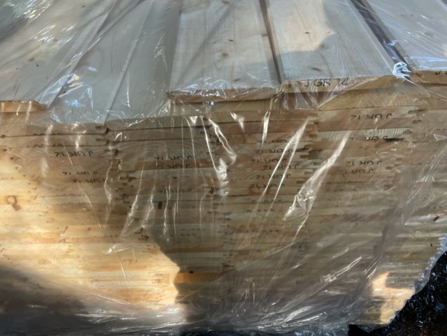 LIFT SALES ON VOLUME AMOUNT 1X6 RETRIM PINE TG V JOINT 378 PCS/8 in Other in Delta/Surrey/Langley - Image 2