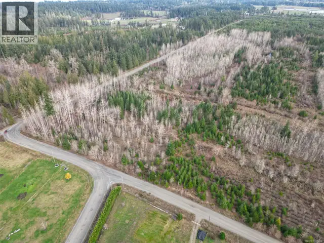 850 KAPLAR Rd Qualicum Beach, British Columbia in Land for Sale in Parksville / Qualicum Beach - Image 6