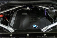 *English below* *Français:* Ce BMW X5 xDrive40i 2024 affichant 25 121 km, provenant d'un seul propri... (image 9)