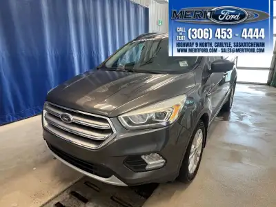 This Ford Escape SE is loaded with features designed to enhance your driving experience. Enjoy the c...